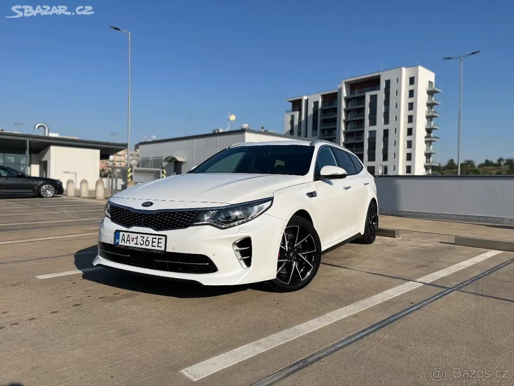 Kia Optima 2,0 GT SW 180kw | Full výbava